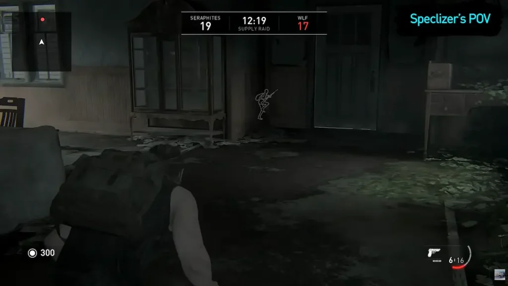 Personnage accroupi pendant une partie du mod multijoueur de The Last of Us Part II créé par Speclizer
